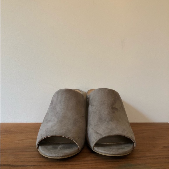 A•N•D - Picture 2 of 4